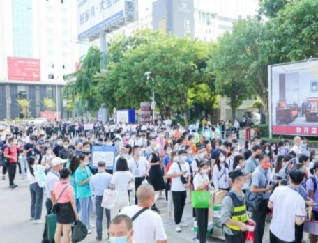 家居周資訊第65期 |東莞設(shè)計(jì)周正式開(kāi)幕索菲亞迎來(lái)高管更迭 匠心家居成功上市_2